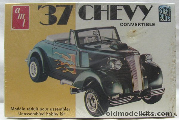 AMT 1/25 1937 Chevrolet Convertible - Stock or Street Rod, T141 plastic model kit